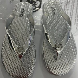New Michael Kors Jet Set Metallic PVC Flip-Flop